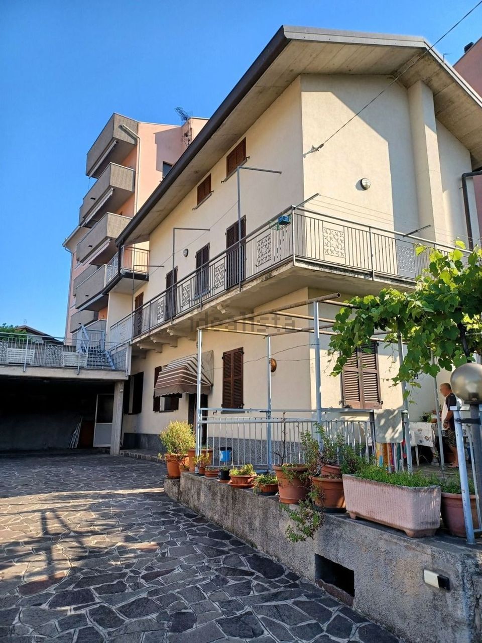 Villa in via Mandamentale, Calolziocorte