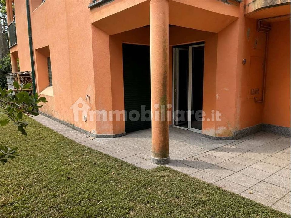 Bilocale in via Fausto Valsecchi, Bonacina, Lecco