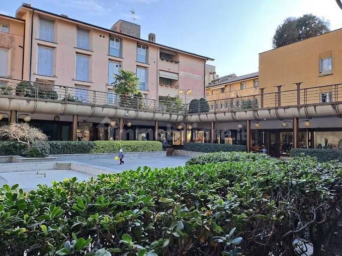 Monolocale in via Fratelli Cairoli, Centro, Lecco